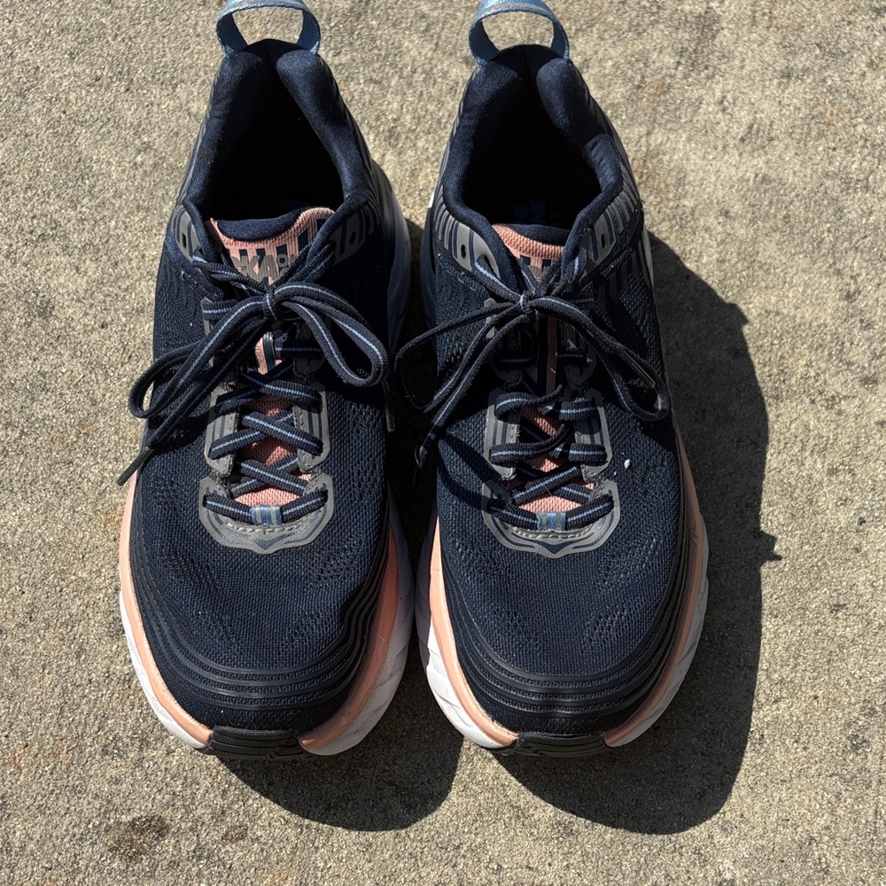 Women's Hoka One One Bondi 6